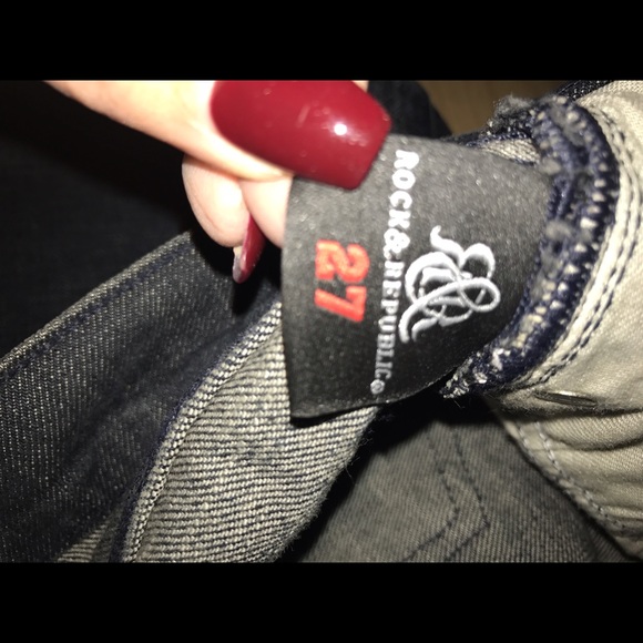 Rock and Republic straight leg jean - Picture 4 of 6