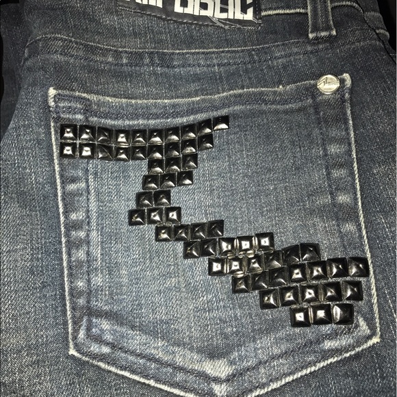 Rock and Republic straight leg jean - Picture 6 of 6