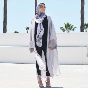 Vela Scarves Grey Lace Kimono
