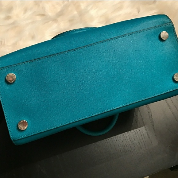 Michael Kors Purse - Picture 3 of 3