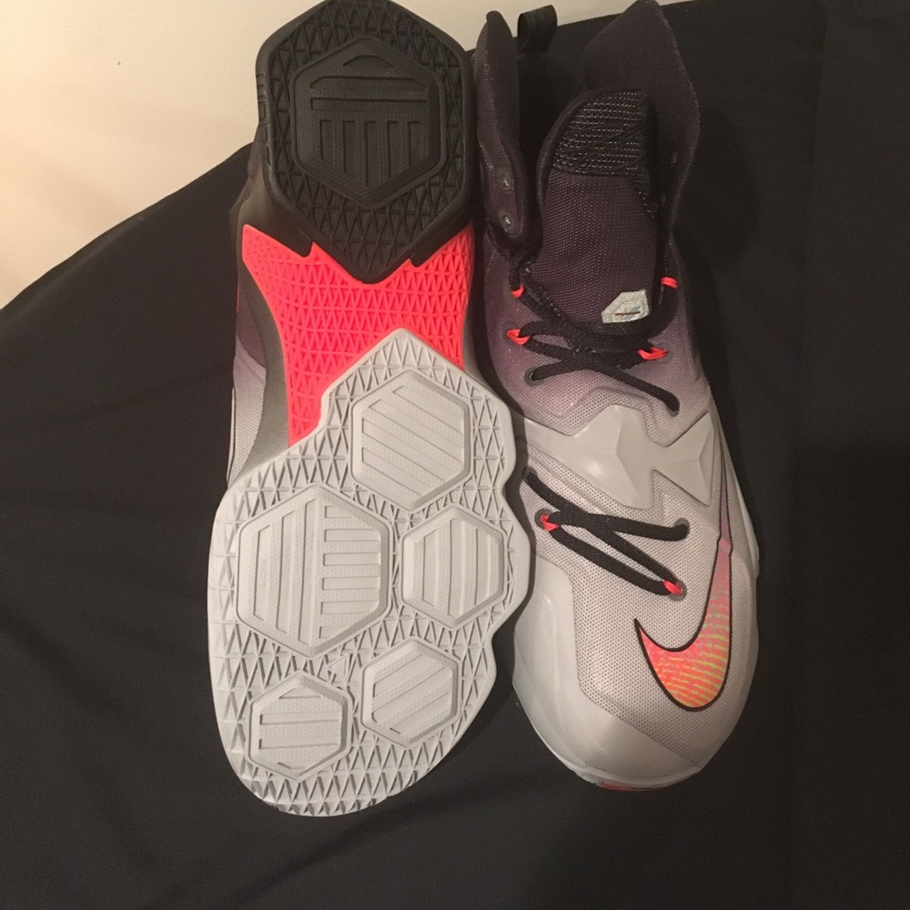 Nike LeBron XIII Brand New (Deadstock)