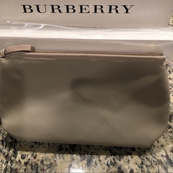 BURBERRY BEAUTY COSMETIC BAG - Picture 2 of 5