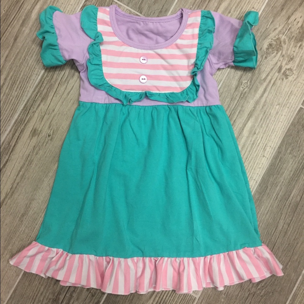 Girl's dress
