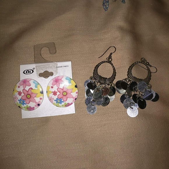 Random Jewelry - Picture 3 of 4