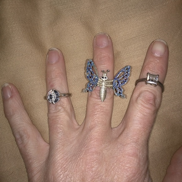 Random Jewelry - Picture 4 of 4