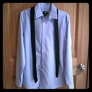SOLD!! H&M Slim Fit Button up shirt