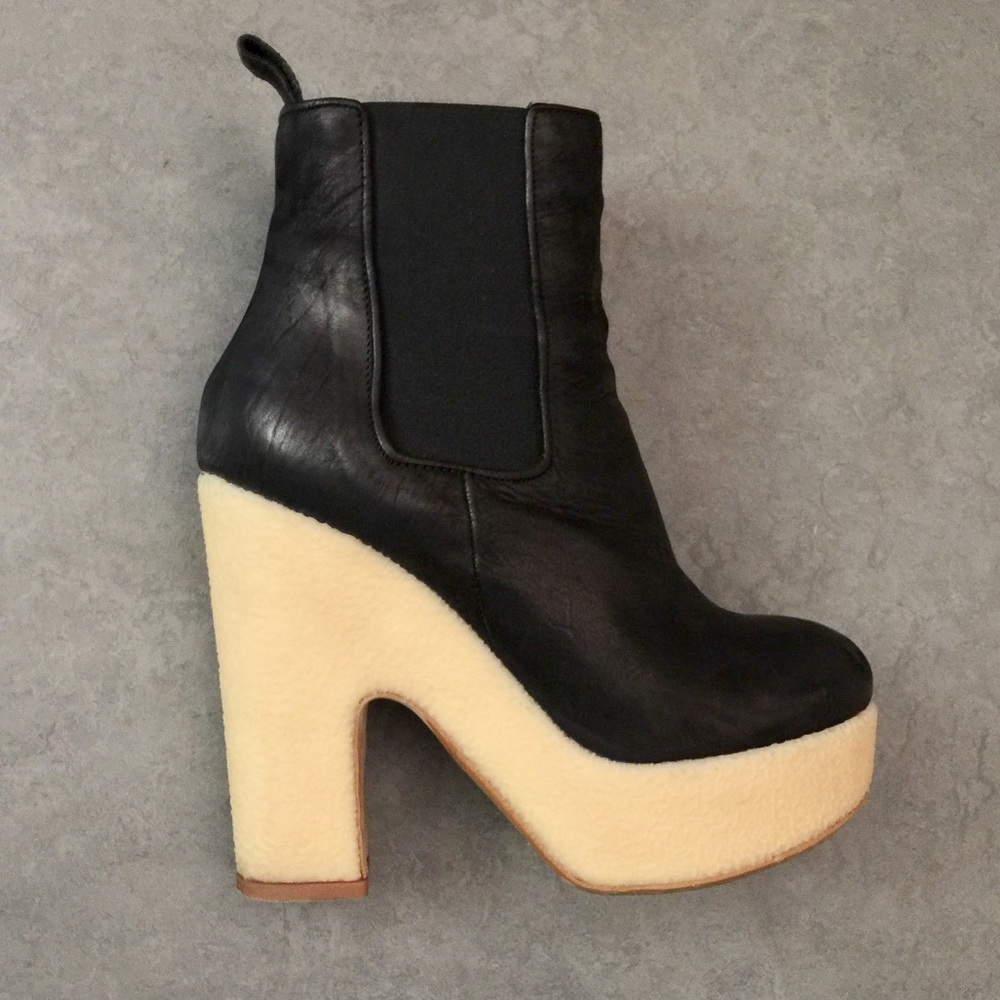 **SOLD** All Saints Blaise Chelsea boots - Picture 1 of 8
