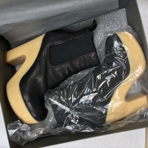 **SOLD** All Saints Blaise Chelsea boots - Picture 8 of 8