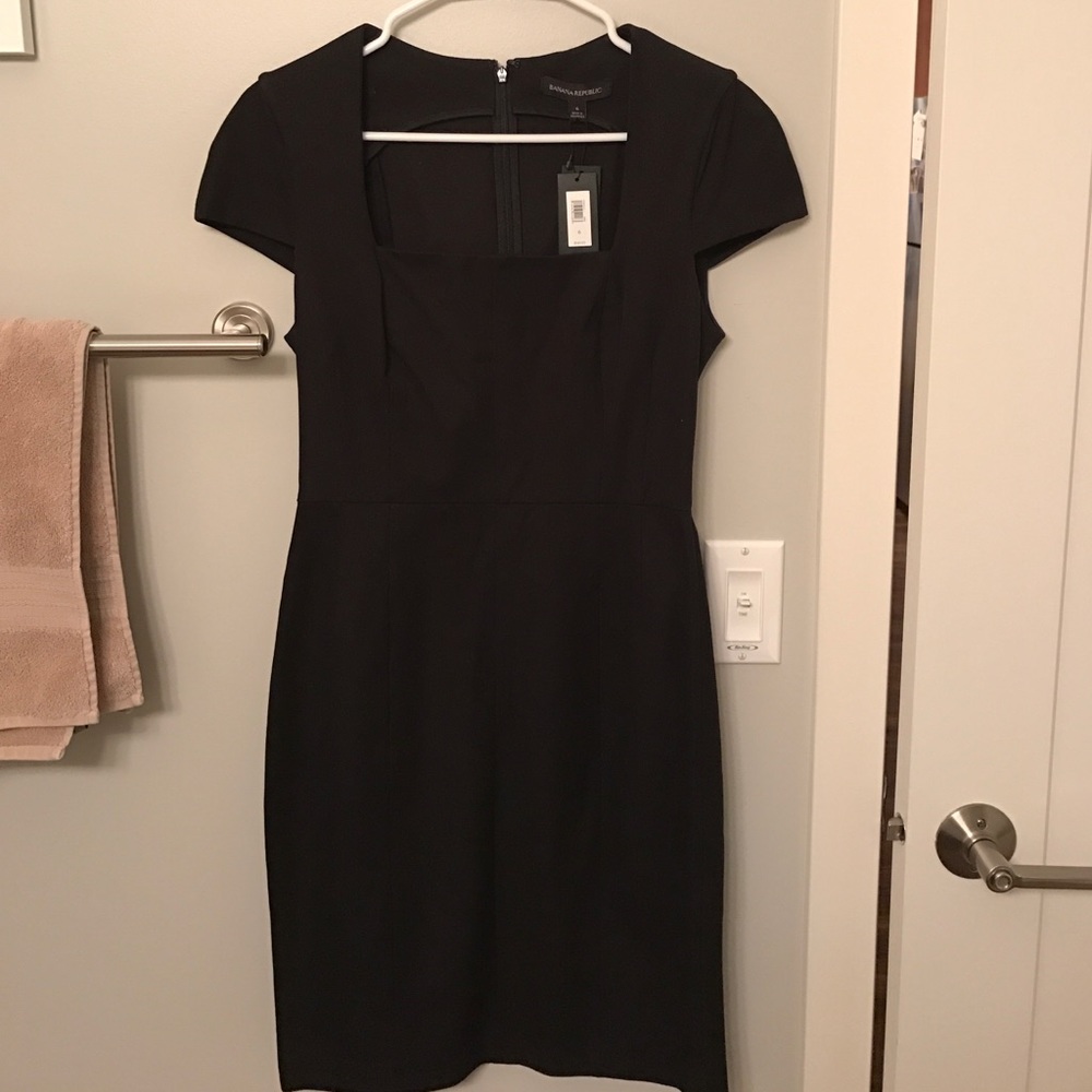 BNWT Black dress size 6