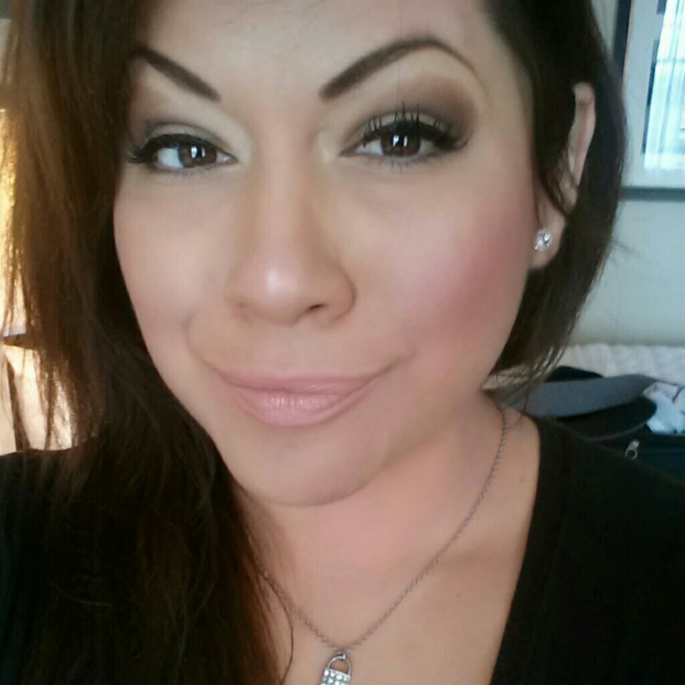 Meet your Posher, Sonya