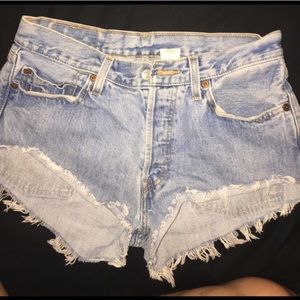Levi High Waisted Cutoff Shorts