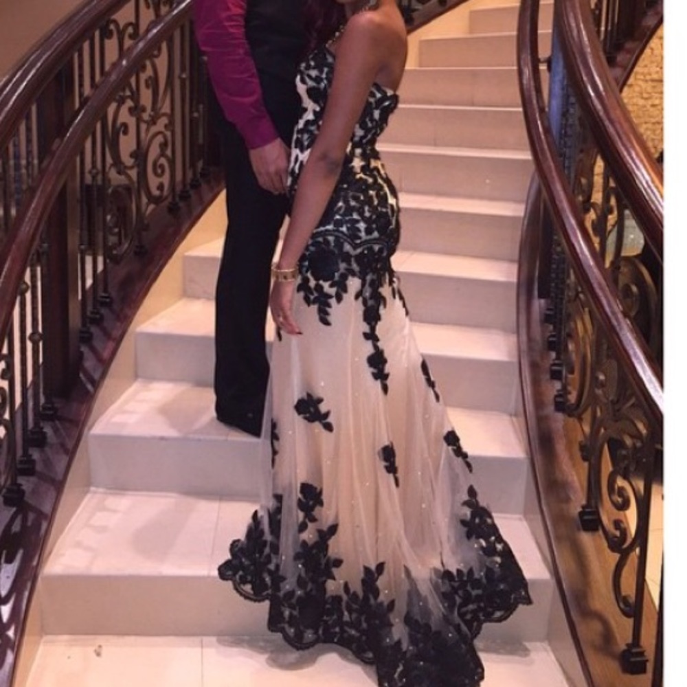 Beautiful Prom dress with short train