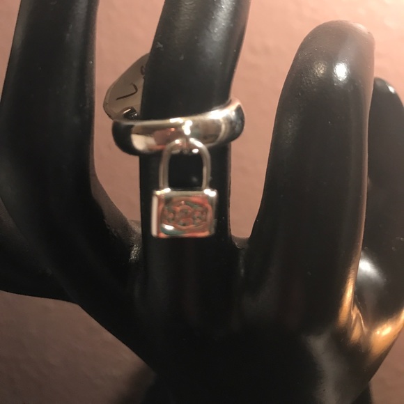 Sterling Silver Ring - Picture 2 of 2