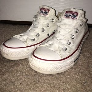 White Converse All Star Chucks Size 6