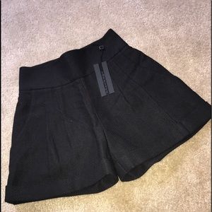 Mackage Collection Black high Waist pleat short 2