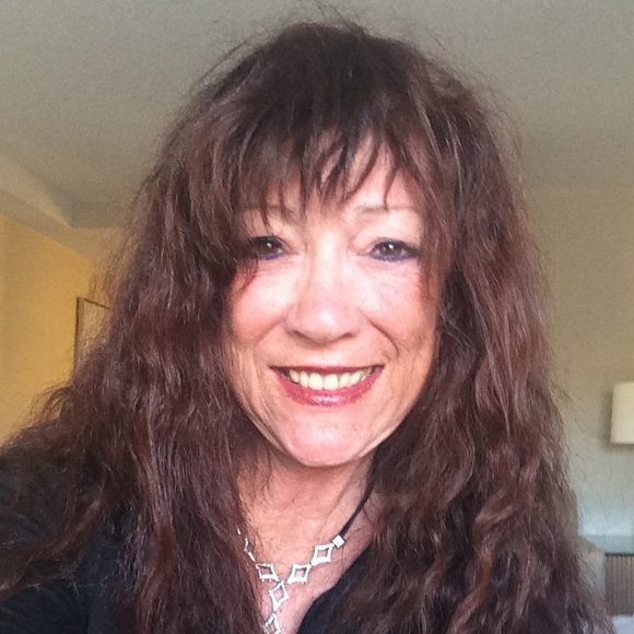 Meet your Posher, Dianne - Picture 1 of 1