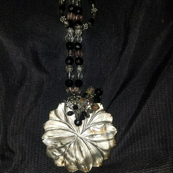 Women's necklace - Picture 3 of 3