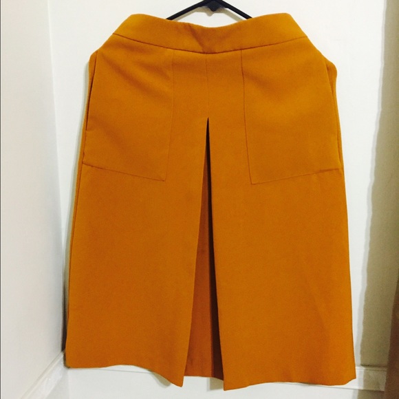 💥Sold💥Mustard yellow A-line - Picture 2 of 2