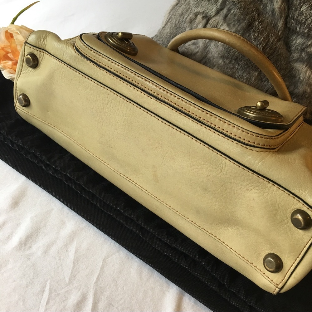 🚫SOLD🚫 Mark Jacobs Turn Lock Handbag - Picture 6 of 8