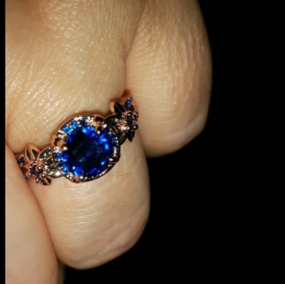 💙HP💙BLUE CZ ROSE GOLD FILLED RING - Picture 5 of 5
