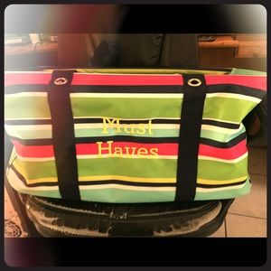 Thirty One utility large tote with lid