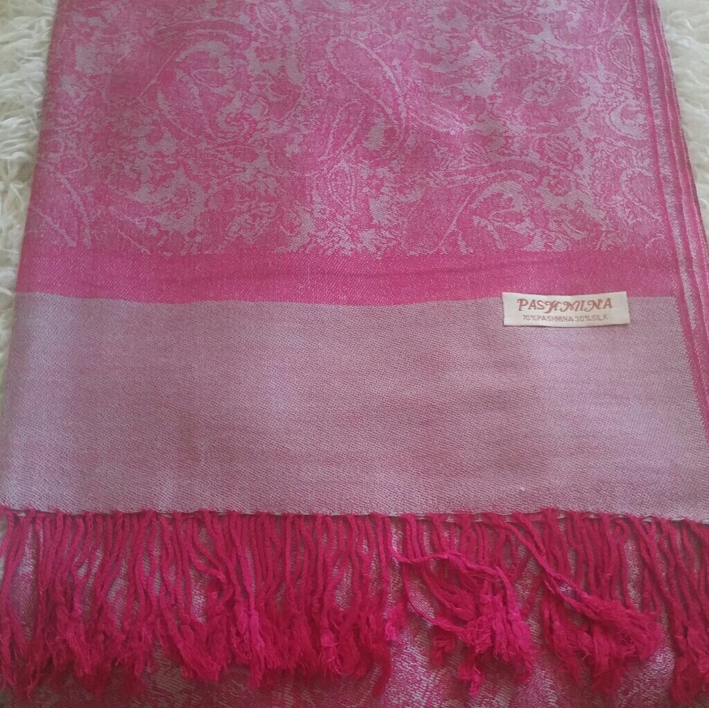 Pashmina wraps