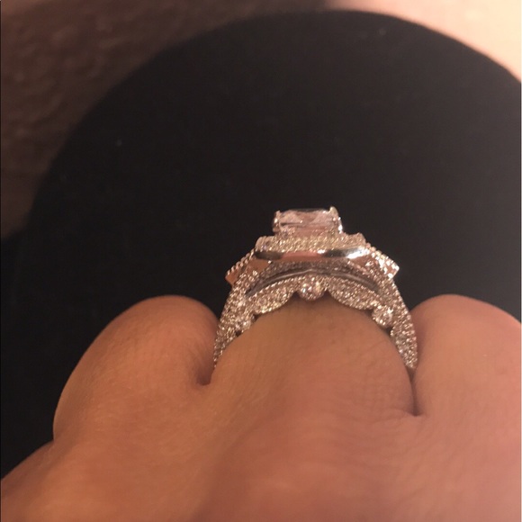 Wedding Set - Picture 3 of 3