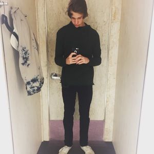 Meet your Posher, Kade