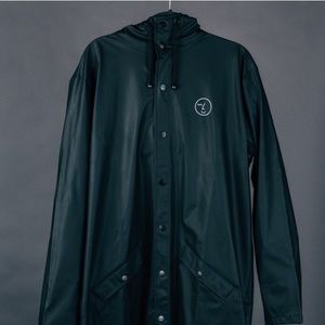 Meet your Posher, George