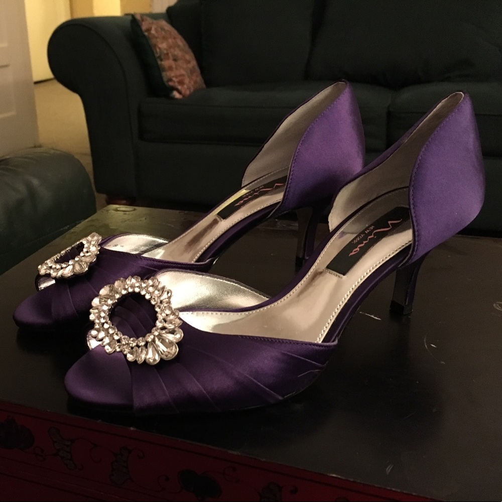 Hot purple heels!