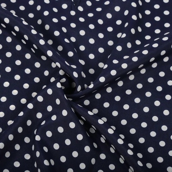 ✨Navy & White Polka Dot Keyhole Blouse✨ - Picture 2 of 4