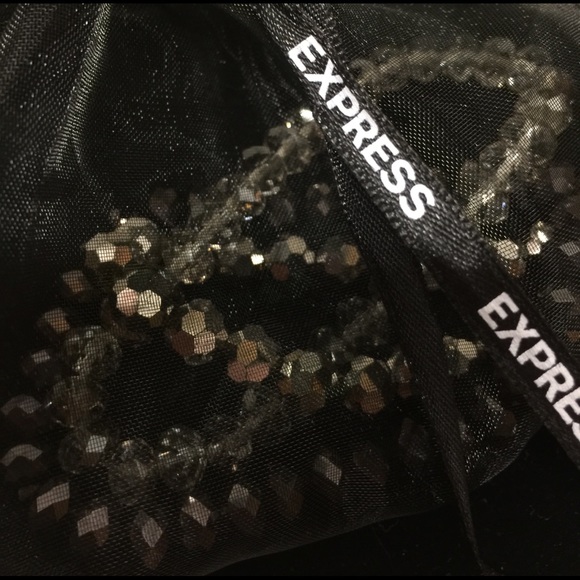 3 NEW Cute Bracelets - Picture 3 of 4