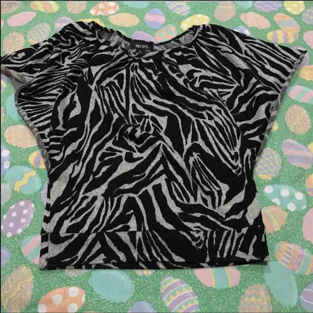 Girls shirt size m 8/10