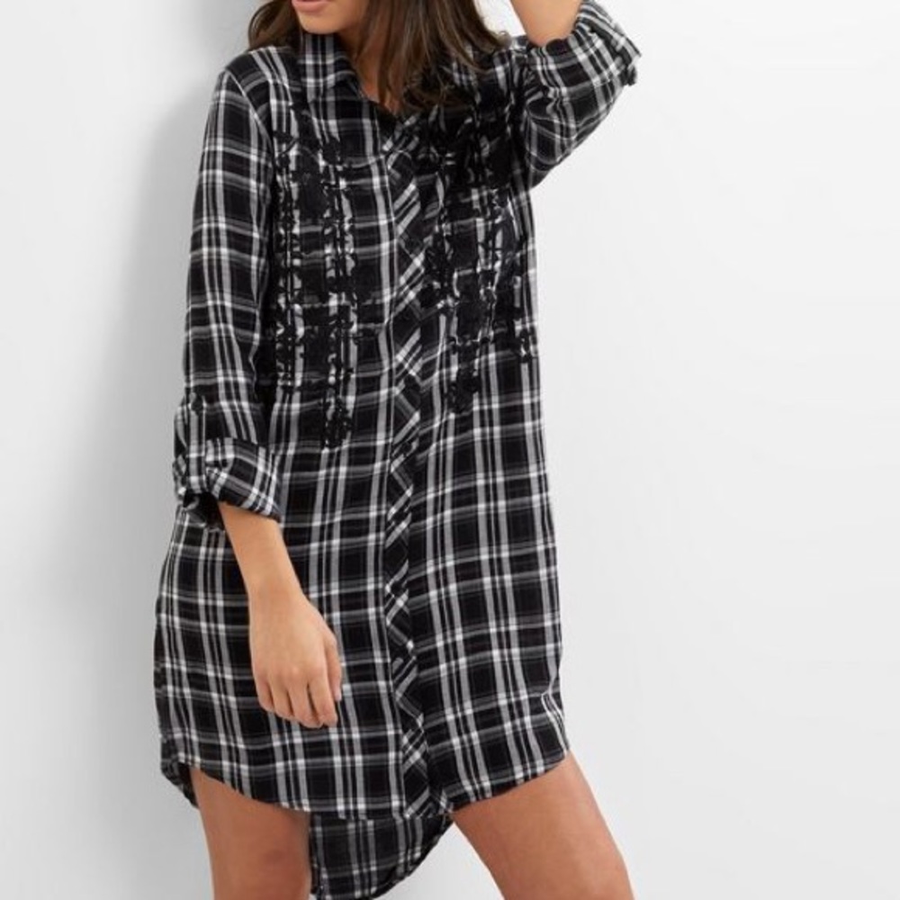 Zumiez Longline Plaid Shirt Black/White