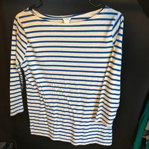 Size large forever 21 top.