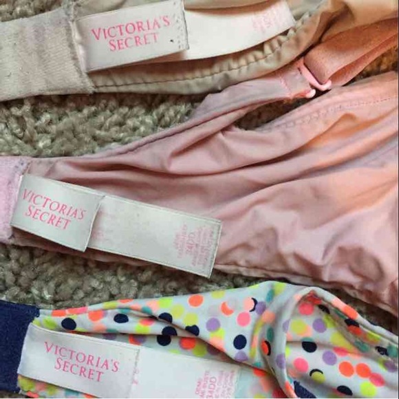 Sold! Lot of 3 Victoria's Secret 34DD Bras - Picture 4 of 4