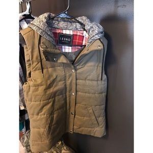 Boutique olive green hooded vest. Size large