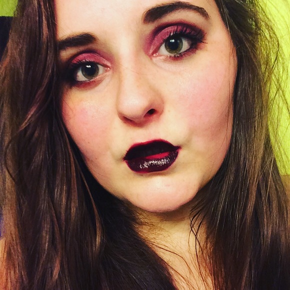 Meet your Posher, Libby - Picture 3 of 4