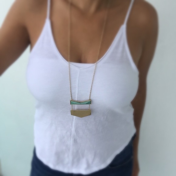 LAST ONE! Blue CHEVRON Necklace - Picture 5 of 6