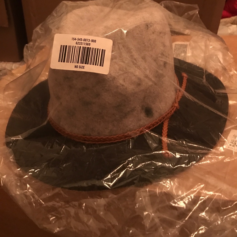 NWT Abercrombie and Fitch Two Tone Felt Hat - Picture 4 of 5