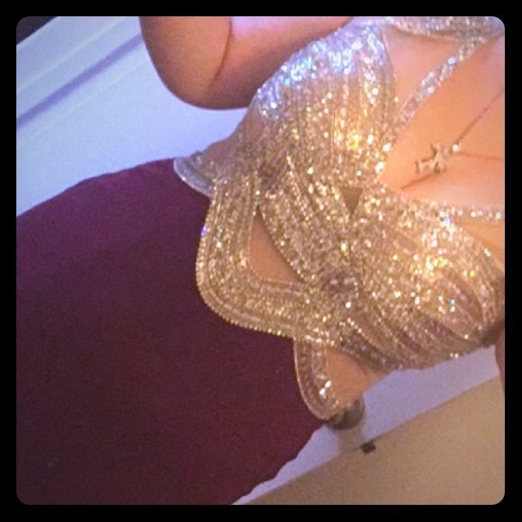 Prom dress - Picture 1 of 4