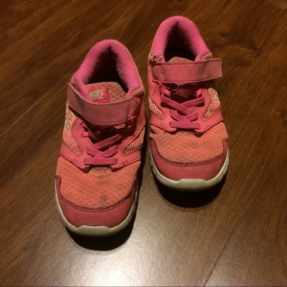 Nike shoes