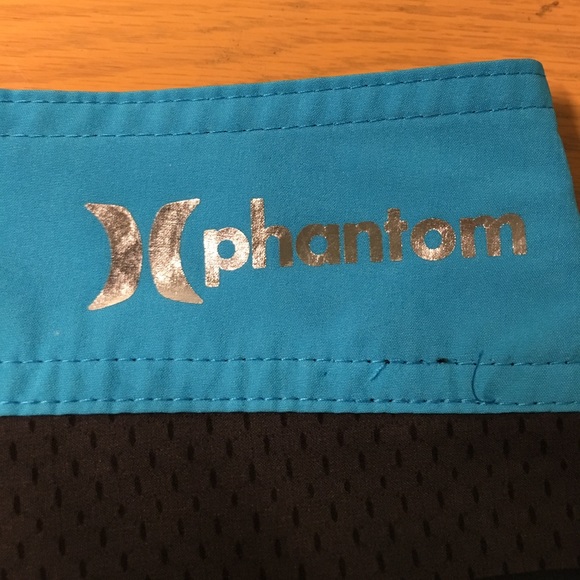 Hurley Phantom Swimming Trunks - Picture 3 of 4