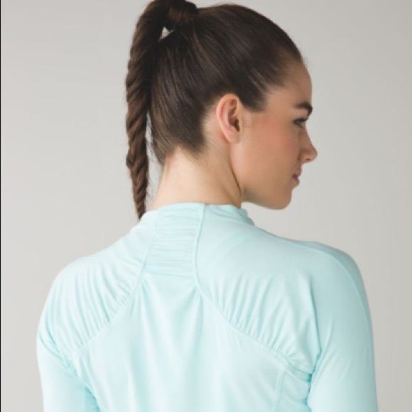 Lululemon Limited Edition Ruched Top - Picture 2 of 7