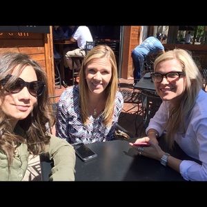 Meet your Posher, Deanna