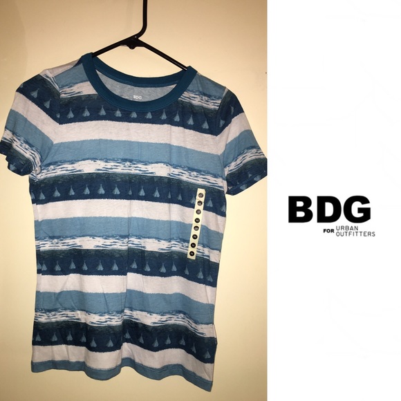 NWT BDG by Urban Outfitters T-Shirt in Navy/Marin - Picture 1 of 4