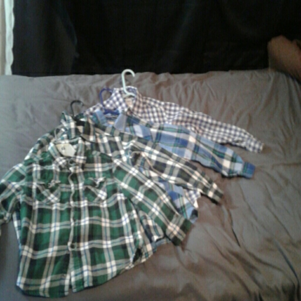 Boys button down longsleeved shirts sized 7/8 & 8