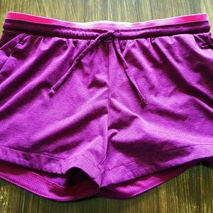 Old Navy Active shorts