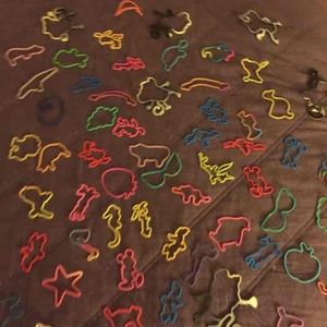105 silly bands