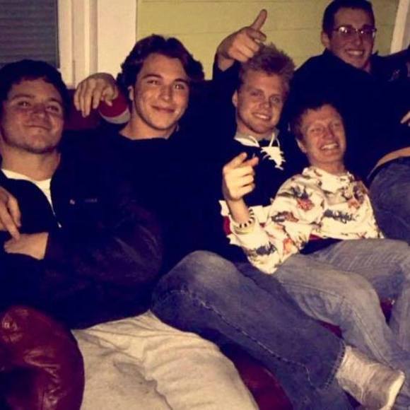 Meet your Posher, Logan - Picture 1 of 1